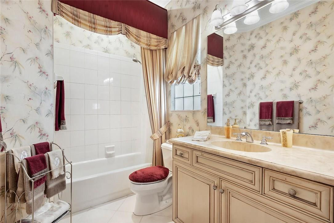 16391 Braeburn Ridge Trail Delray Beach, FL 33446 - Photo 18 of 31 Master Bath #2