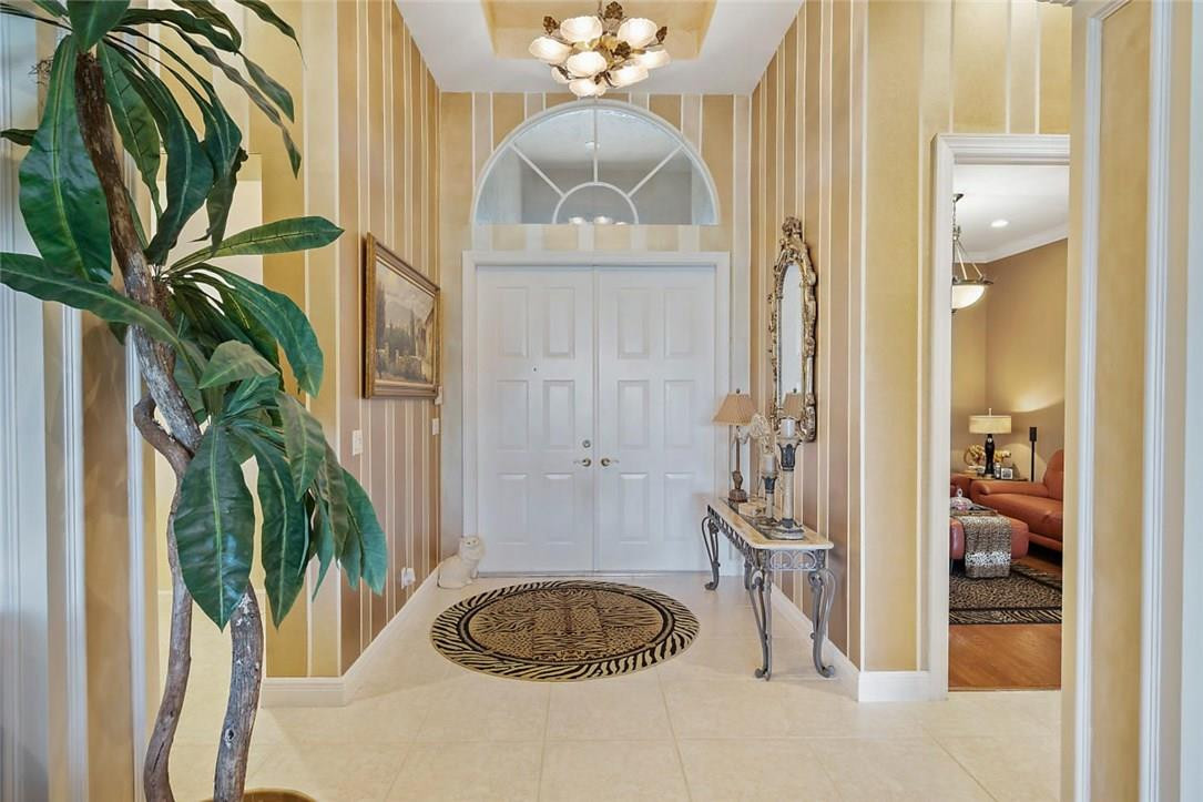 16391 Braeburn Ridge Trail Delray Beach, FL 33446 - Photo 3 of 31 Foyer