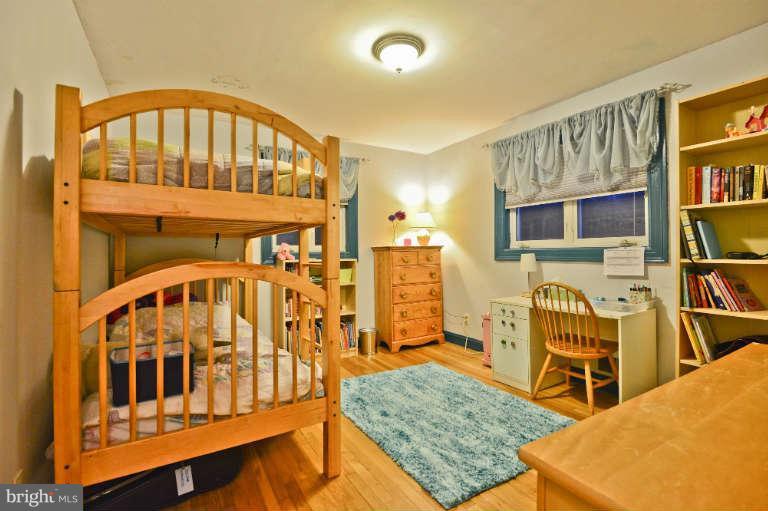 6723 Nicholson Road Falls Church, VA 22042 - Photo 22 of 30 Bedroom