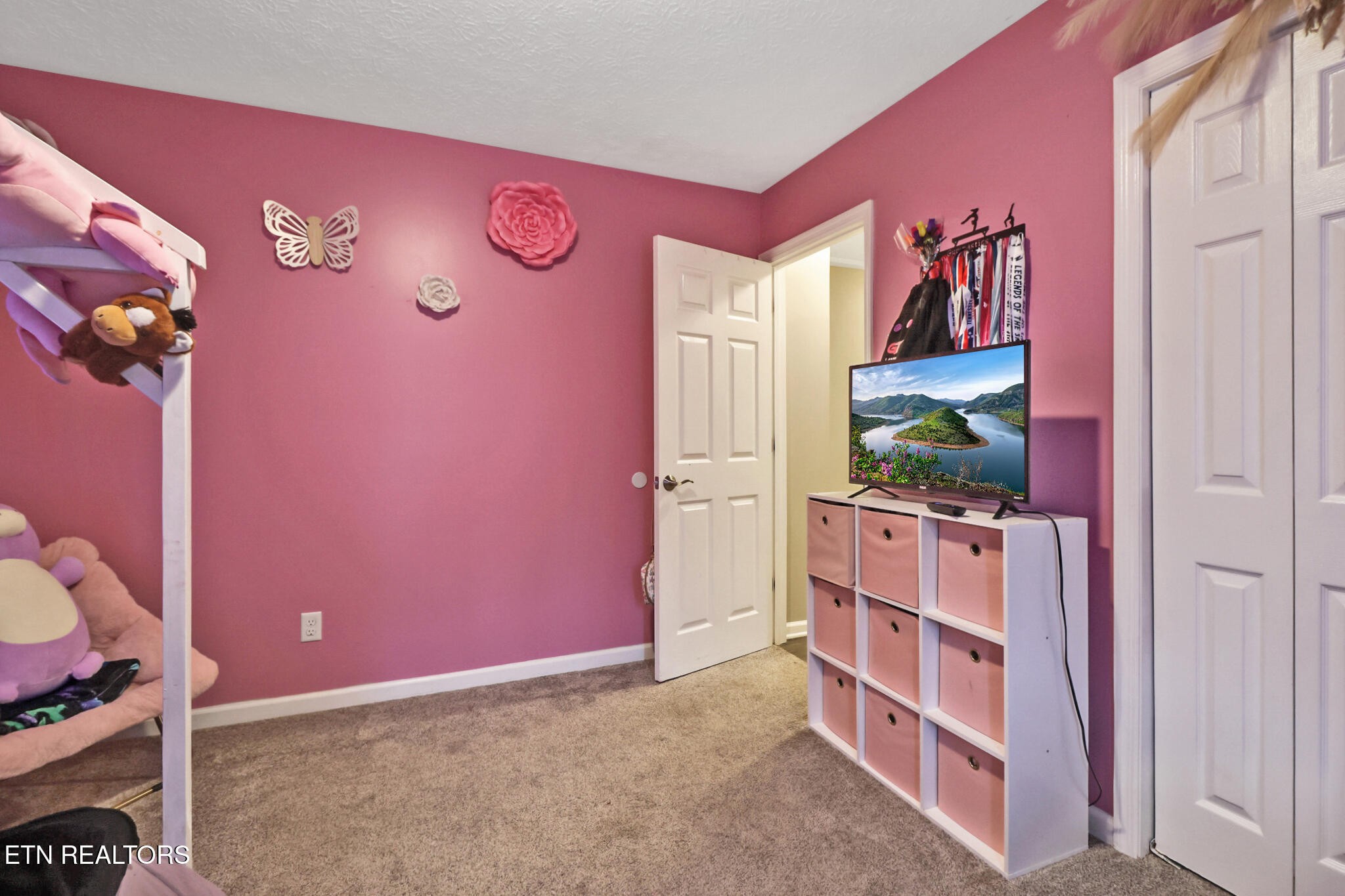604 Bear Cub Lane Clinton, TN 37716 - Photo 14 of 23
