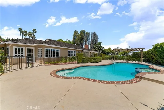 $1,950,000 | 27846 Palos Verdes Drive West, Rancho Palos Verdes, CA 90275
