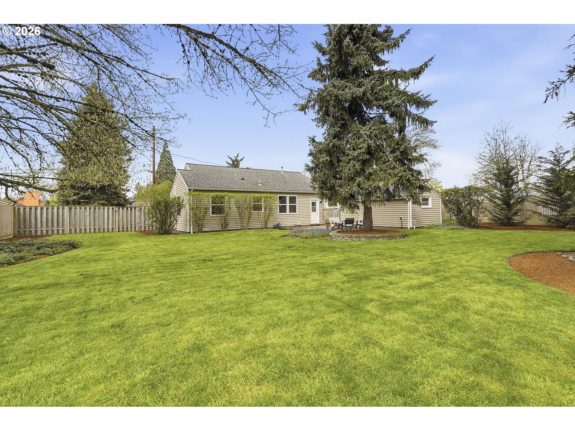 11250 Southwest 78th Avenue Tigard, OR 97223 - Photo 28 of 30 a view of house with garden