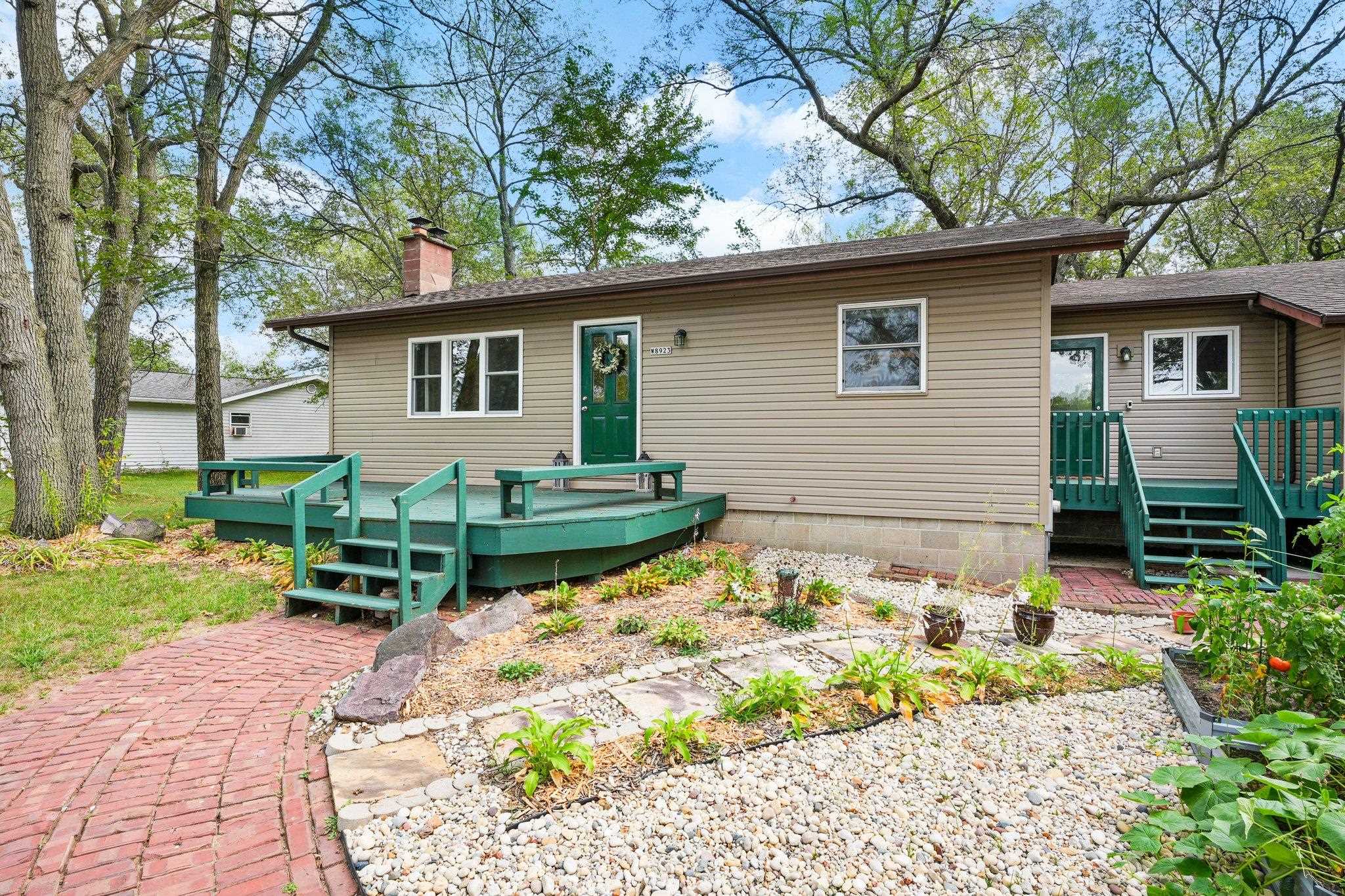 W8923 Hilltop Road Portage, WI 53901 - Photo 1 of 1 Gallery Image 1