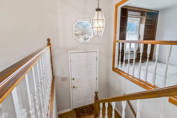 $199,900 | 7471 Prairie Lake Drive, Indianapolis, IN 46256