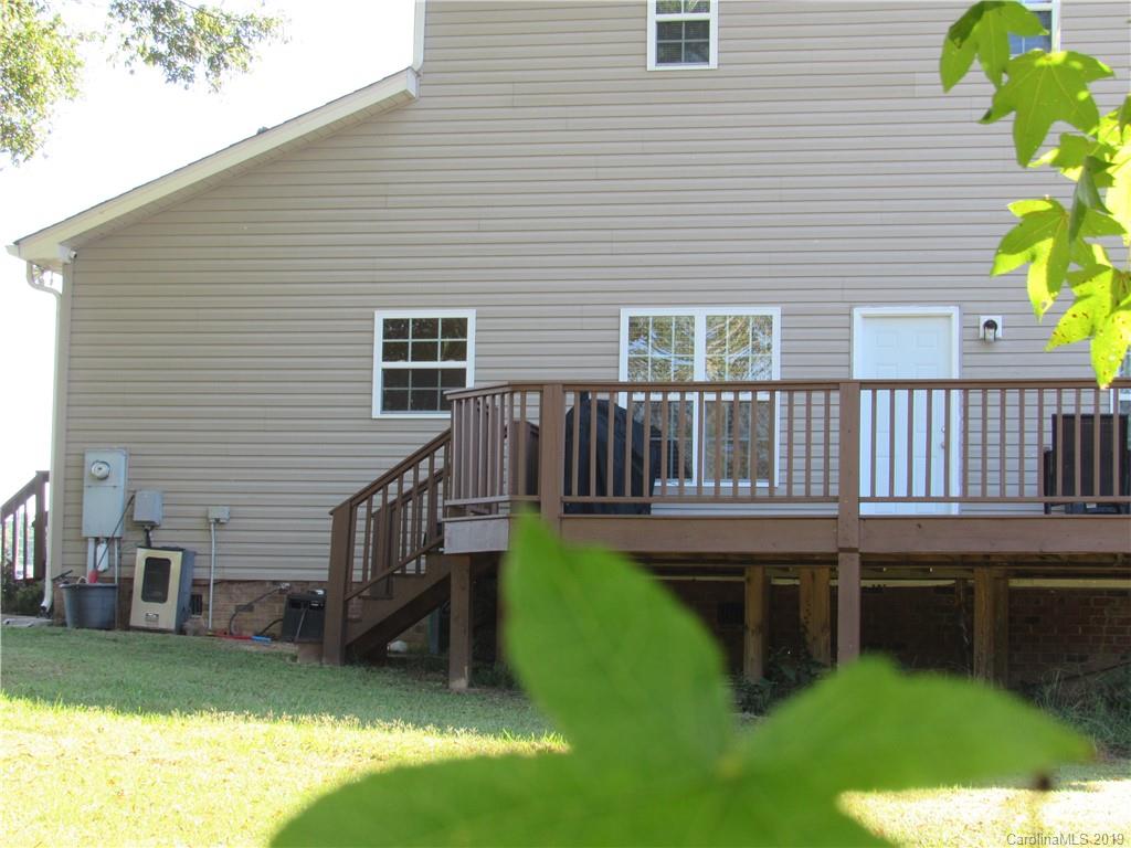 1033 Dameron Road Bessemer City, NC 28016 - Photo 3 of 32