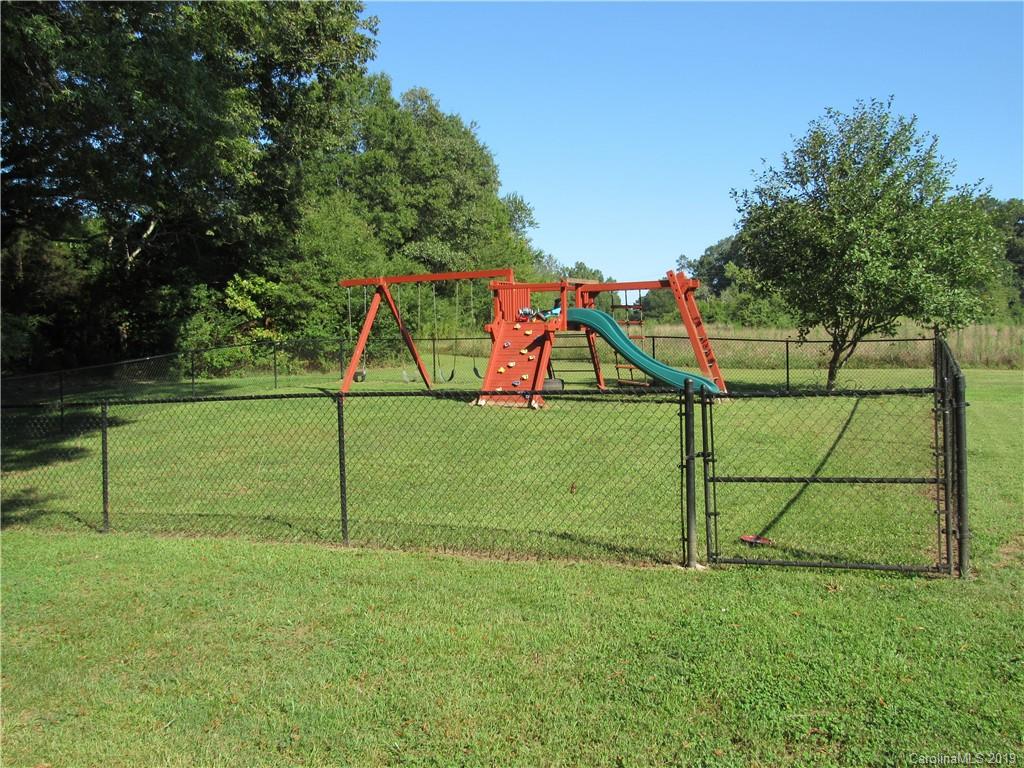 1033 Dameron Road Bessemer City, NC 28016 - Photo 26 of 32