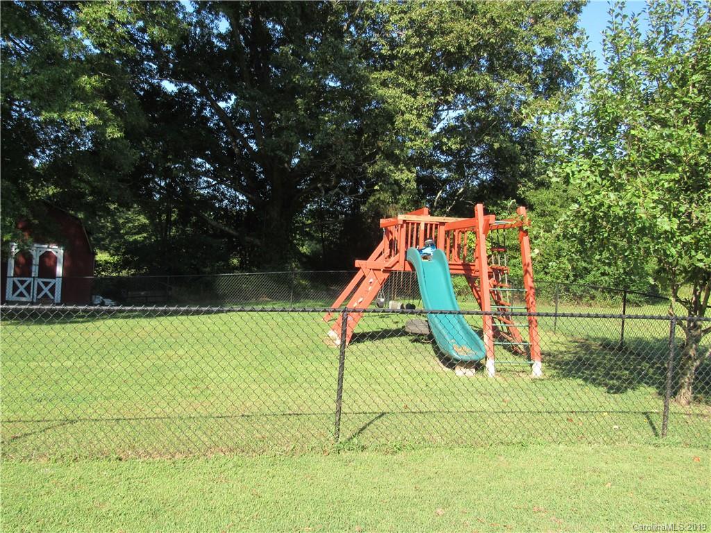 1033 Dameron Road Bessemer City, NC 28016 - Photo 27 of 32