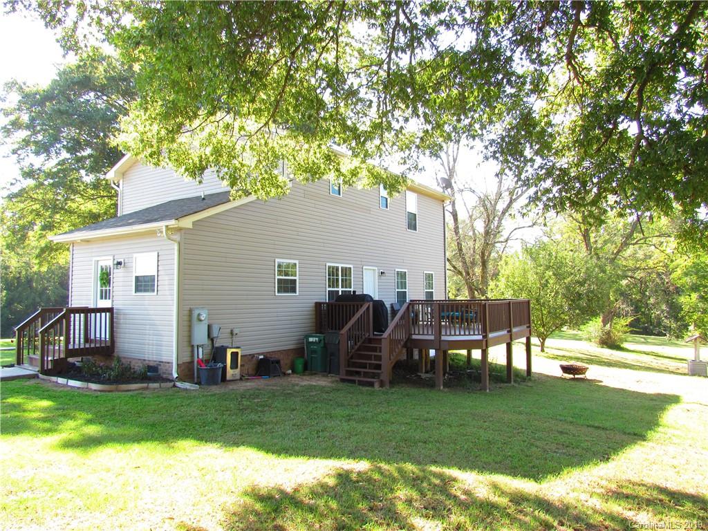 1033 Dameron Road Bessemer City, NC 28016 - Photo 4 of 32