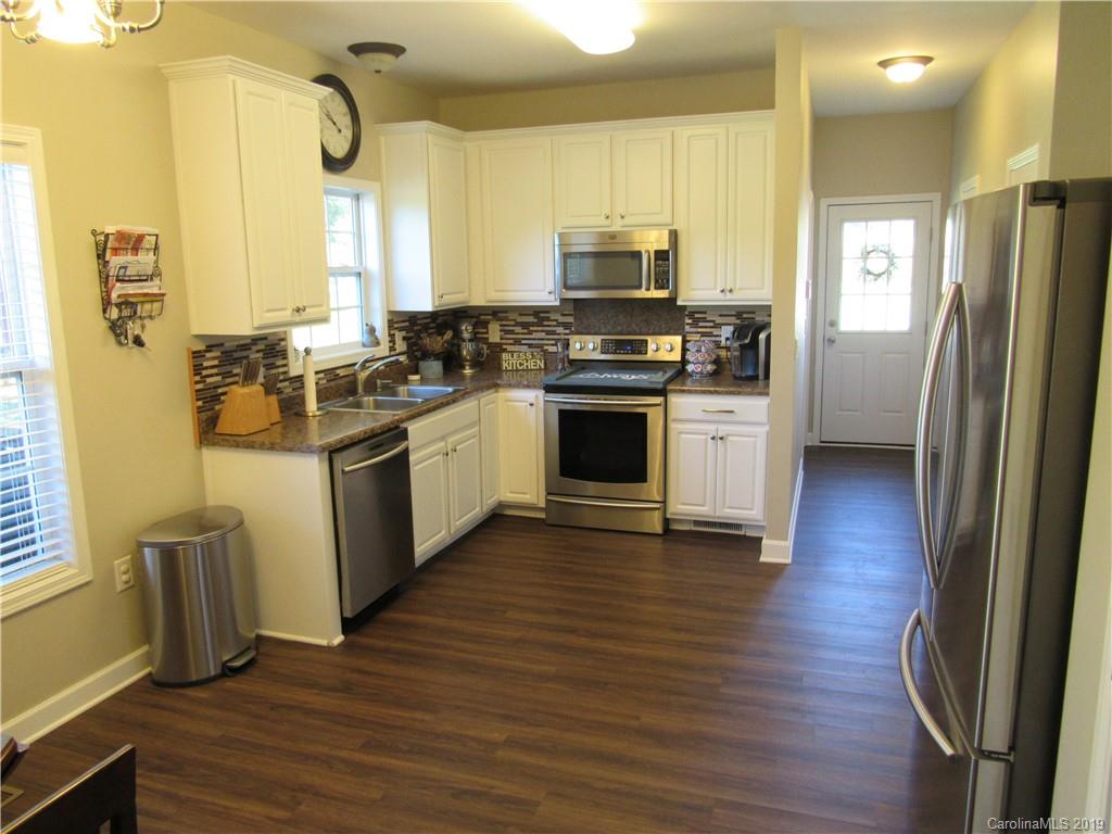 1033 Dameron Road Bessemer City, NC 28016 - Photo 8 of 32