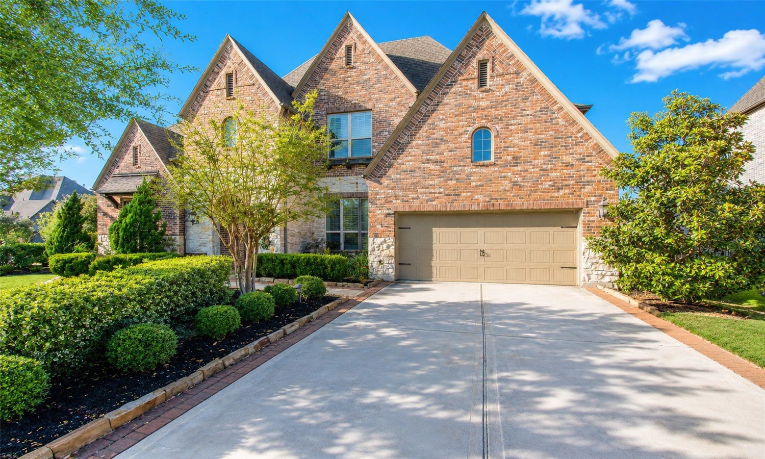 3 Solebrook Path Tomball, TX 77375 - Photo 2 of 36