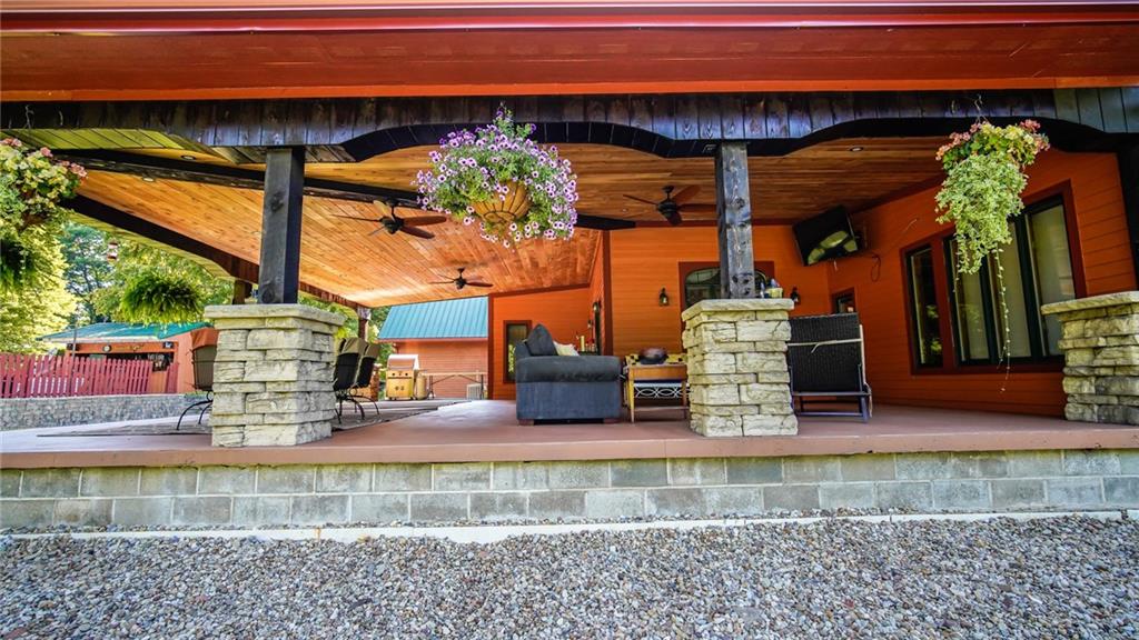 425 Wozniak Road Mercer, PA 16137 - Photo 8 of 25