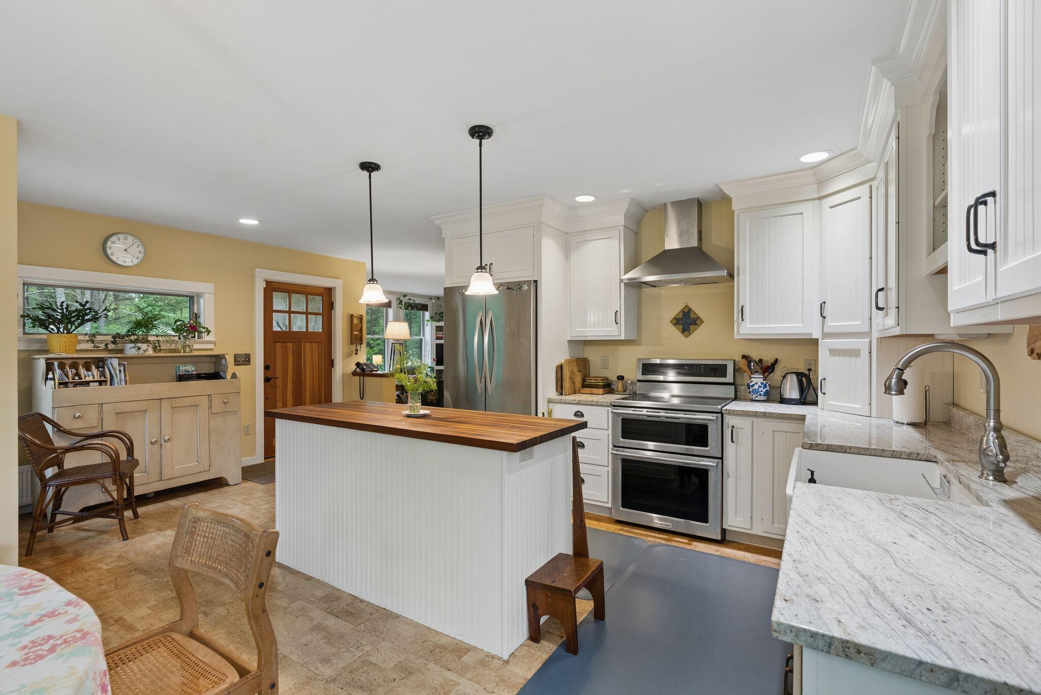 827 Sligo Road North Yarmouth, ME 04097 - Photo 19 of 42