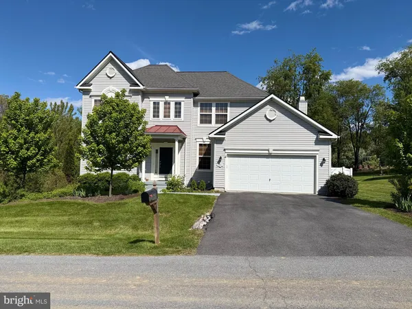 $549,900 | 567 Rivanna Run, Falling Waters, WV 25419