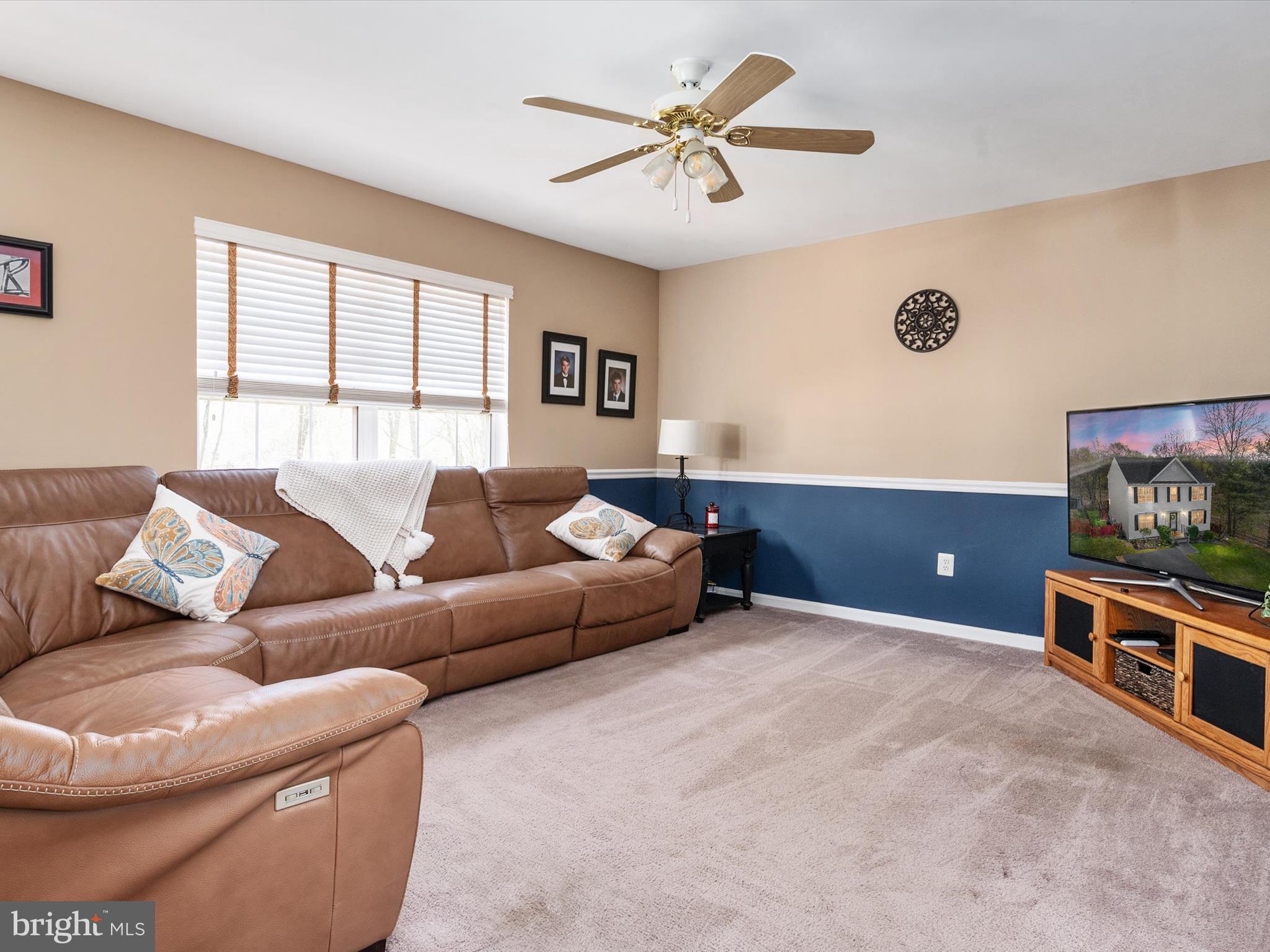 1905 Windys Run Road Catonsville, MD 21228 - Photo 13 of 51 Family Room