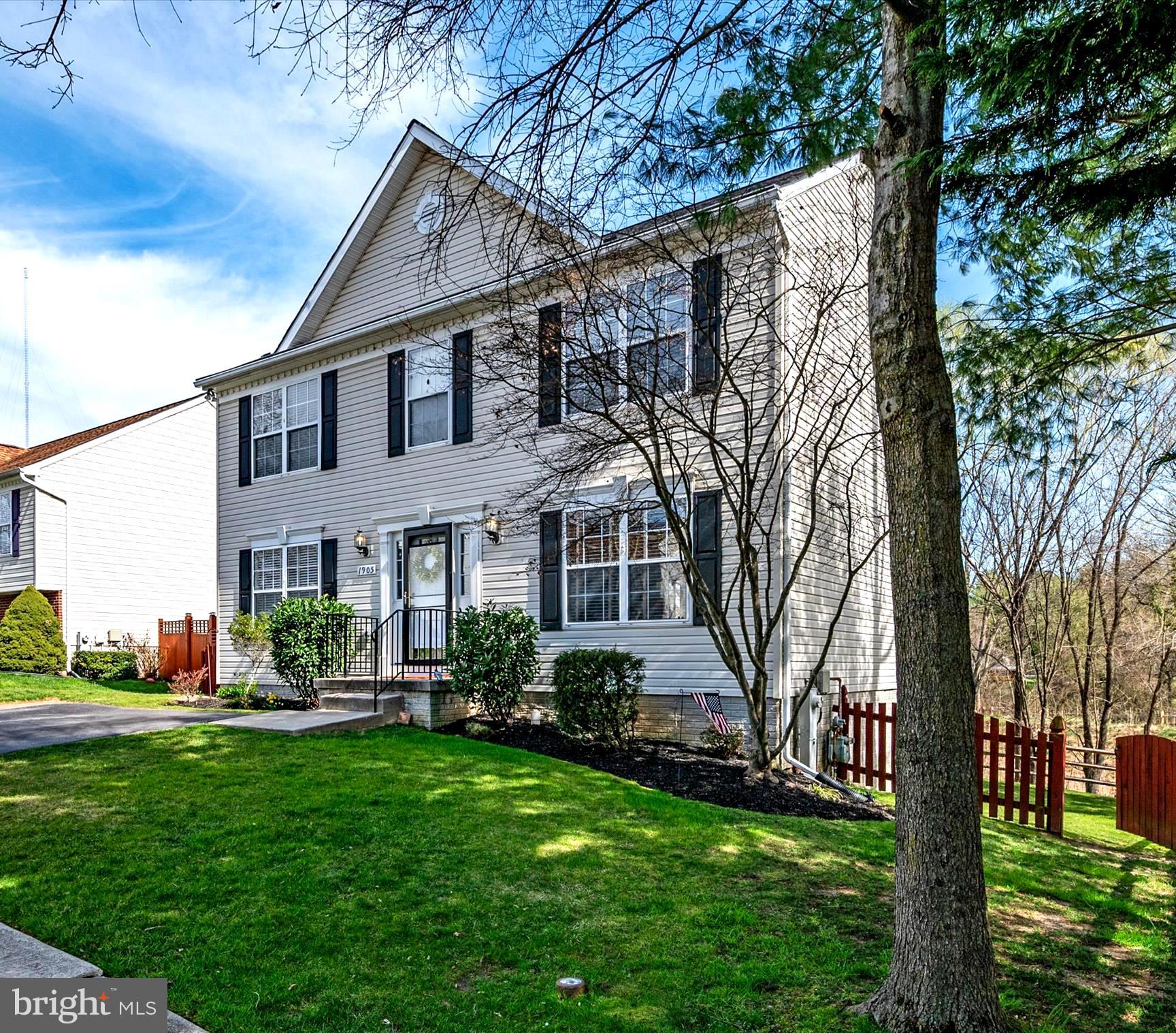 1905 Windys Run Road Catonsville, MD 21228 - Photo 3 of 51 Gallery Image 3