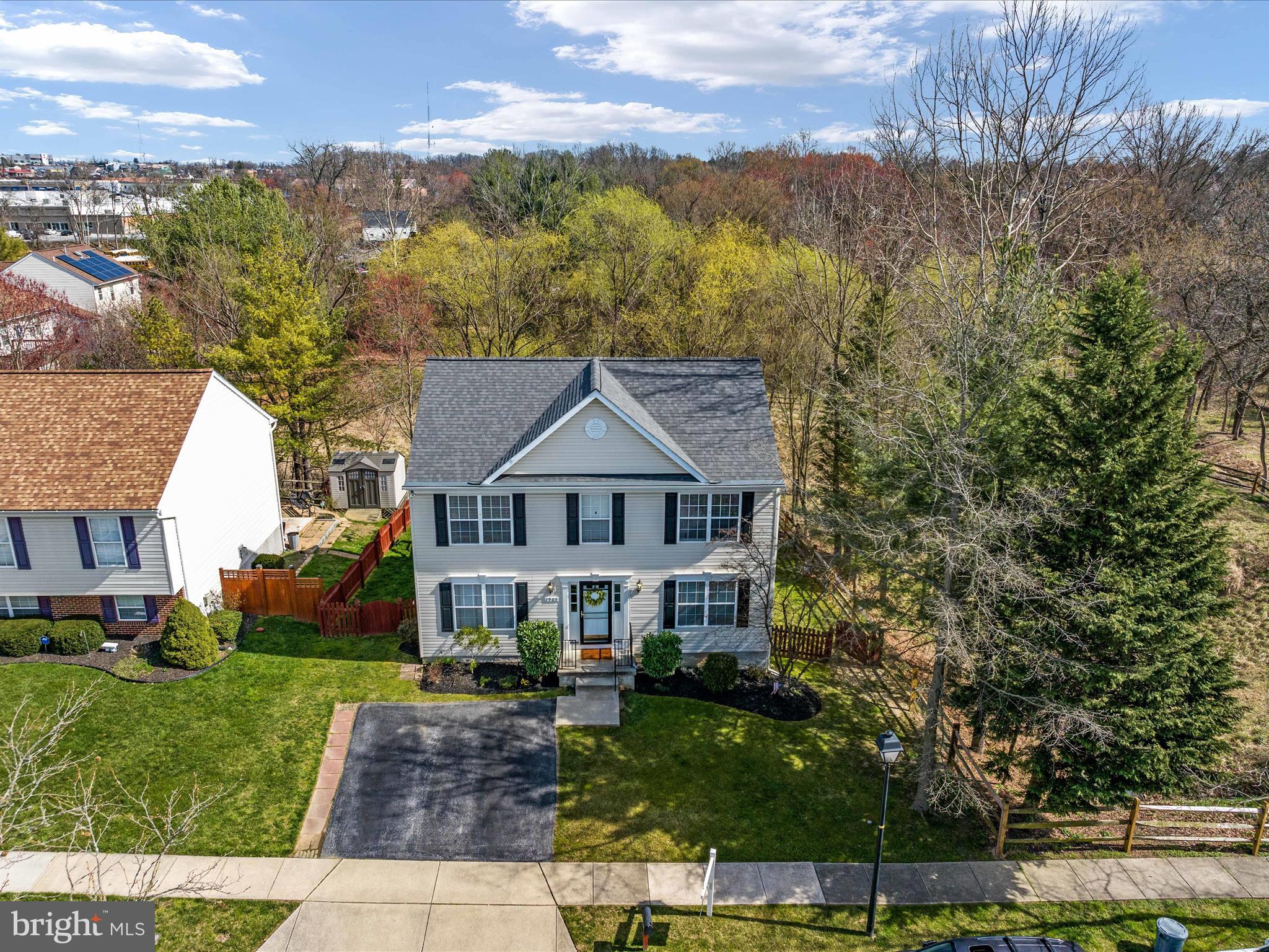 1905 Windys Run Road Catonsville, MD 21228 - Photo 5 of 51 Gallery Image 5