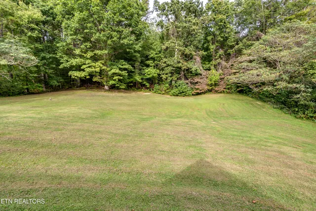 $439,900 | 949 Hill Street, Jellico, TN 37762