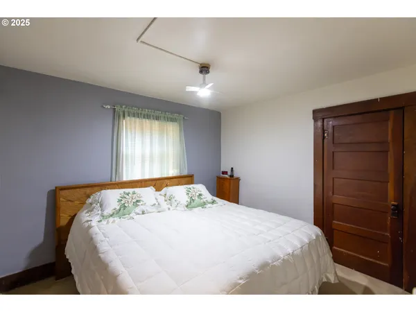 $699,000 | 2442 Kingsley Road, Hood River, OR 97031