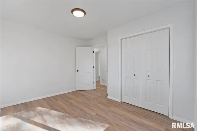 $229,900 | 424 Docia Road, Hillsdale, IL 61257