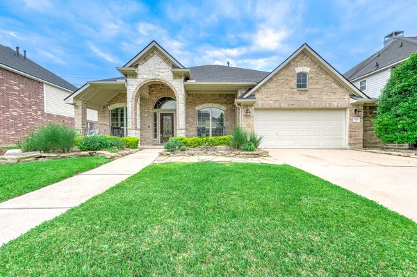 $529,900 | 15902 Bennet Chase Drive, Cypress, TX 77429