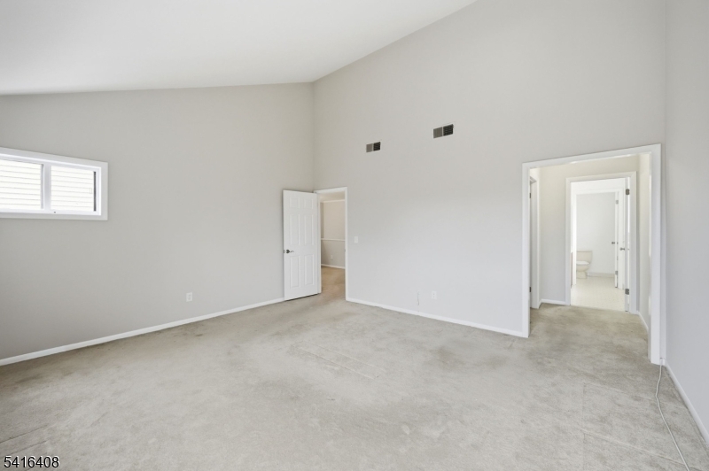 38 Chestnut Street, Unit 4 Morristown, NJ 07960 - Photo 20 of 49