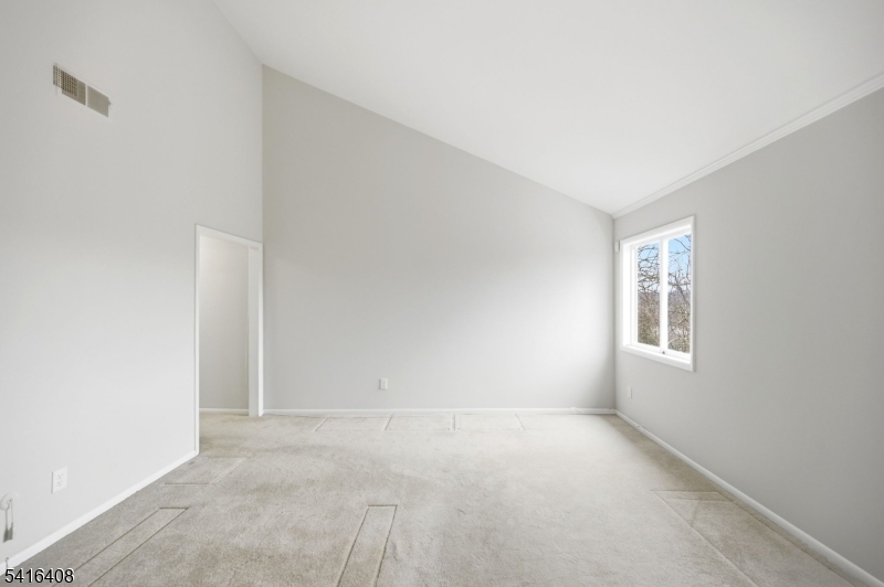 38 Chestnut Street, Unit 4 Morristown, NJ 07960 - Photo 21 of 49