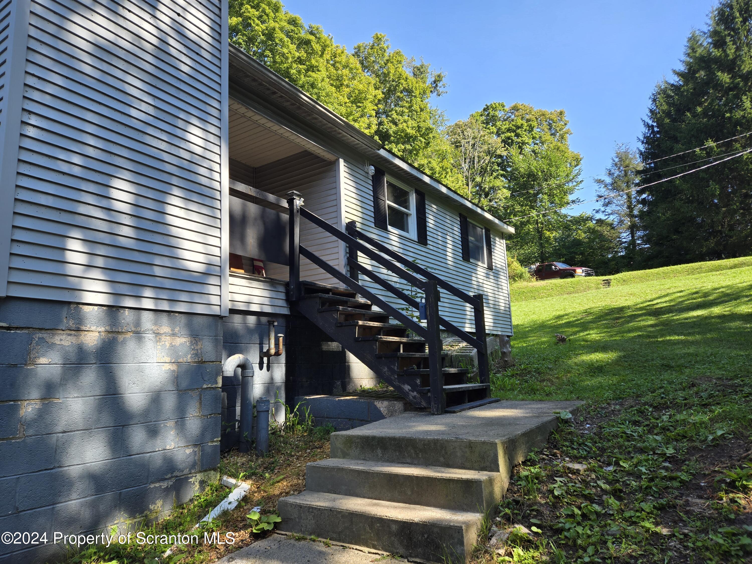 217 Fuller Road Dalton, PA 18414 - Photo 4 of 22 Front
