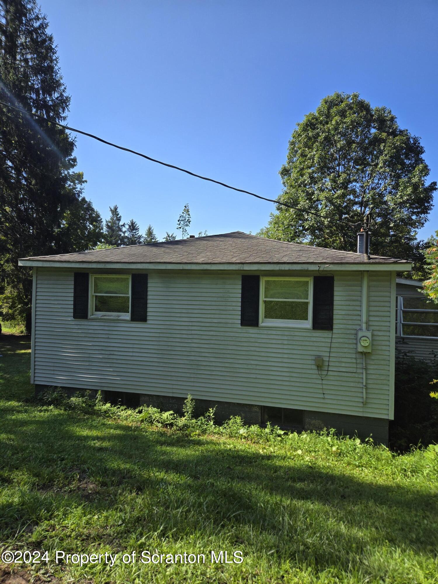 217 Fuller Road Dalton, PA 18414 - Photo 6 of 22 Side
