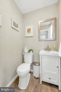 $399,000 | 7 Pin Oak Court, Blackwood, NJ 08012