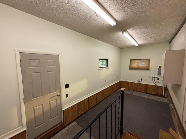 54223 Garrett Road Dowagiac, MI 49047 - Photo 21 of 37 Laundry room