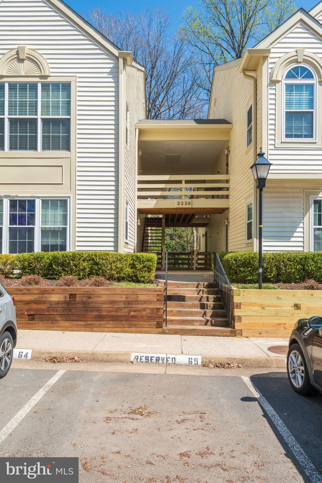 2229 Lovedale Lane, Unit 305B Reston, VA 20191 - Photo 2 of 15 Gallery Image 2