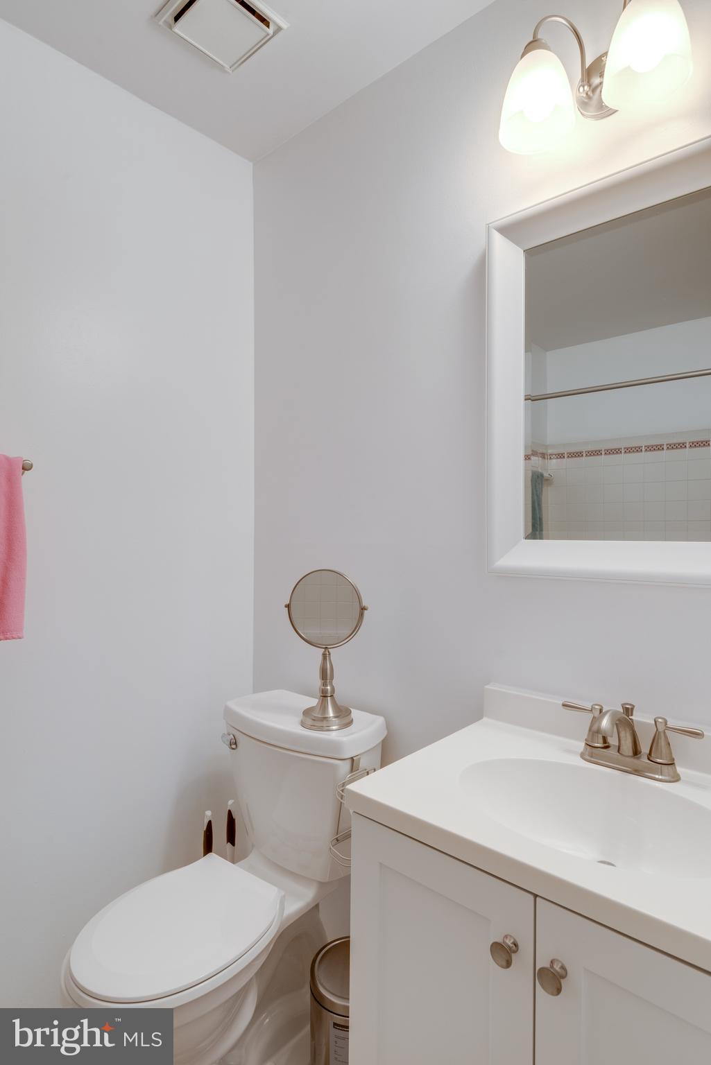 2229 Lovedale Lane, Unit 305B Reston, VA 20191 - Photo 10 of 15 Gallery Image 10