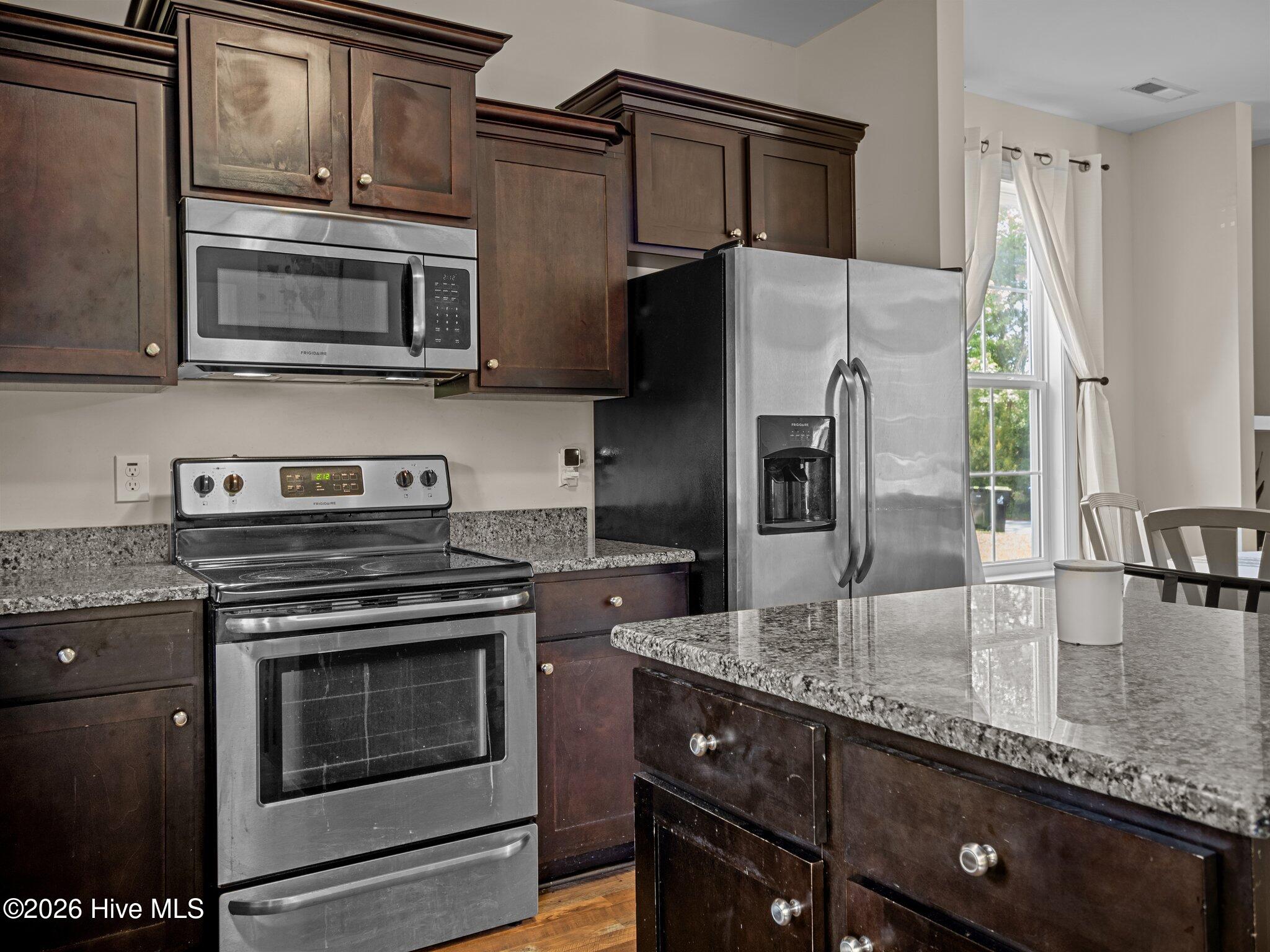 4039 Hunters Trail Jacksonville, NC 28546 - Photo 29 of 36 37-web-or-mls-P7038215