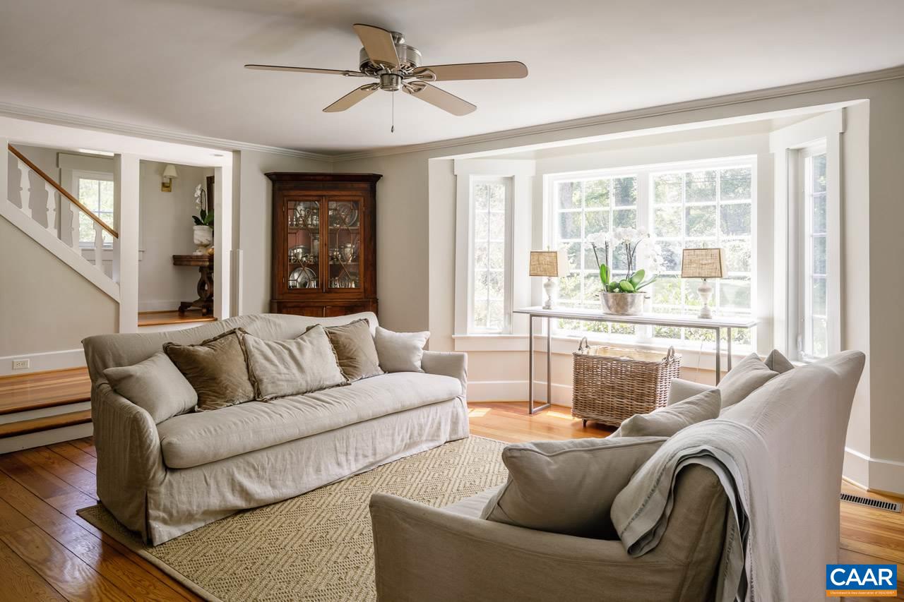 1733 Dairy Road Charlottesville, VA 22903 - Photo 4 of 31 Gallery Image 4