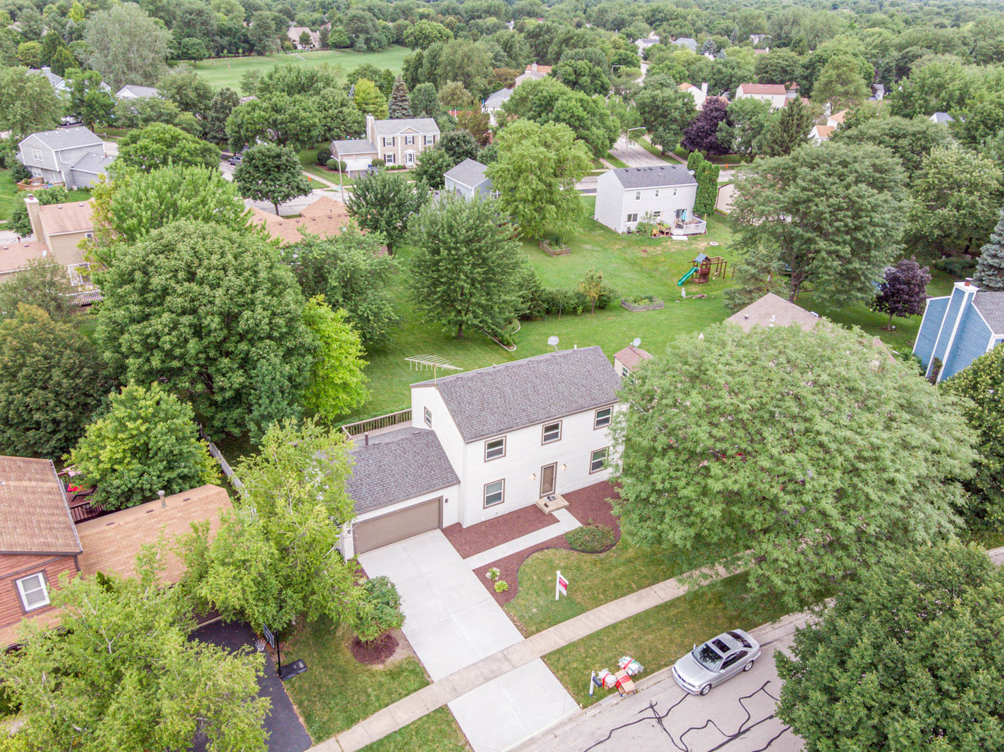 1421 Carleton Circle Naperville, IL 60565 - Photo 35 of 41