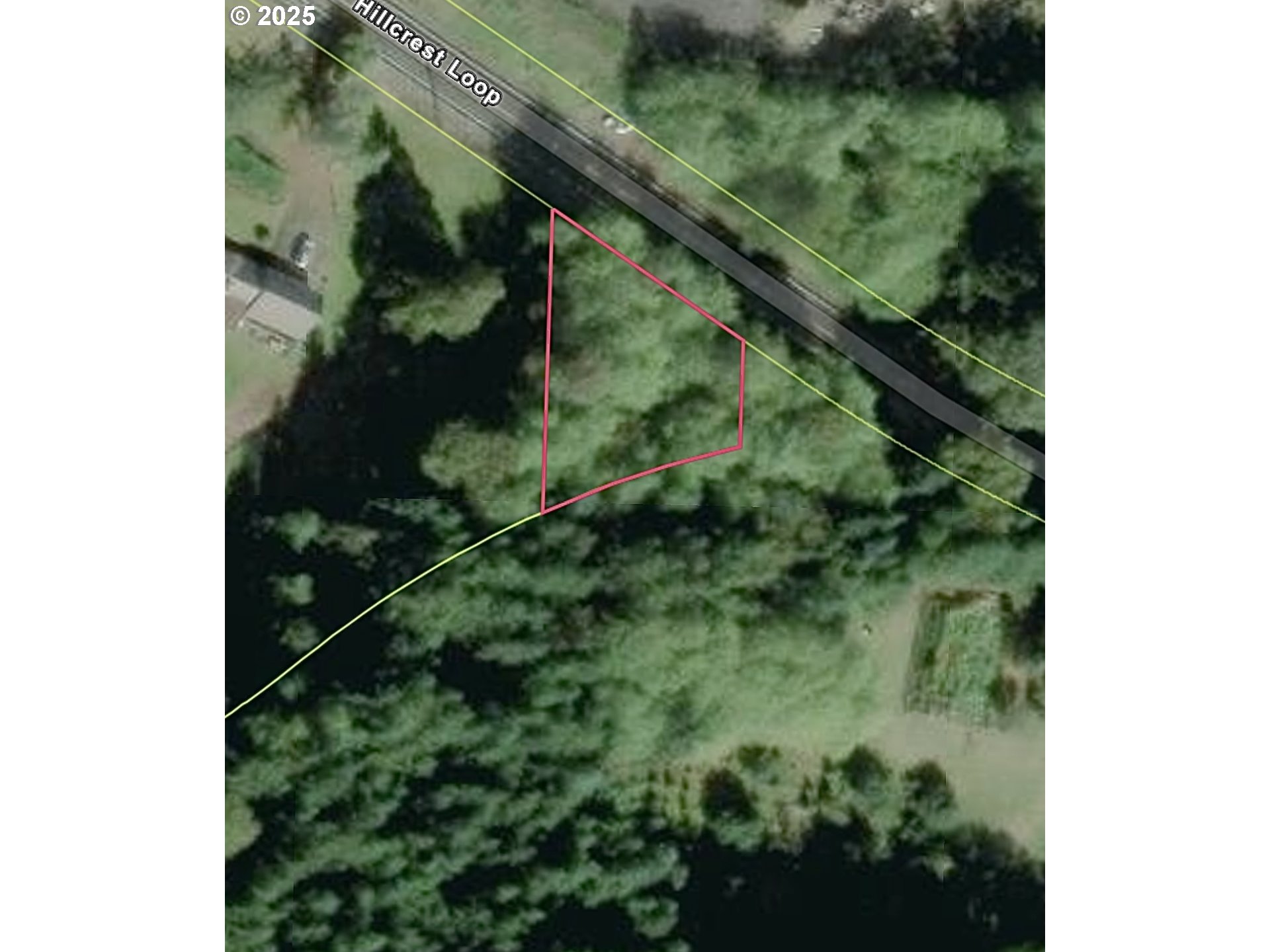 0 Hillcrest Loop Astoria, OR 97103 - Photo 2 of 4 a view of a garden