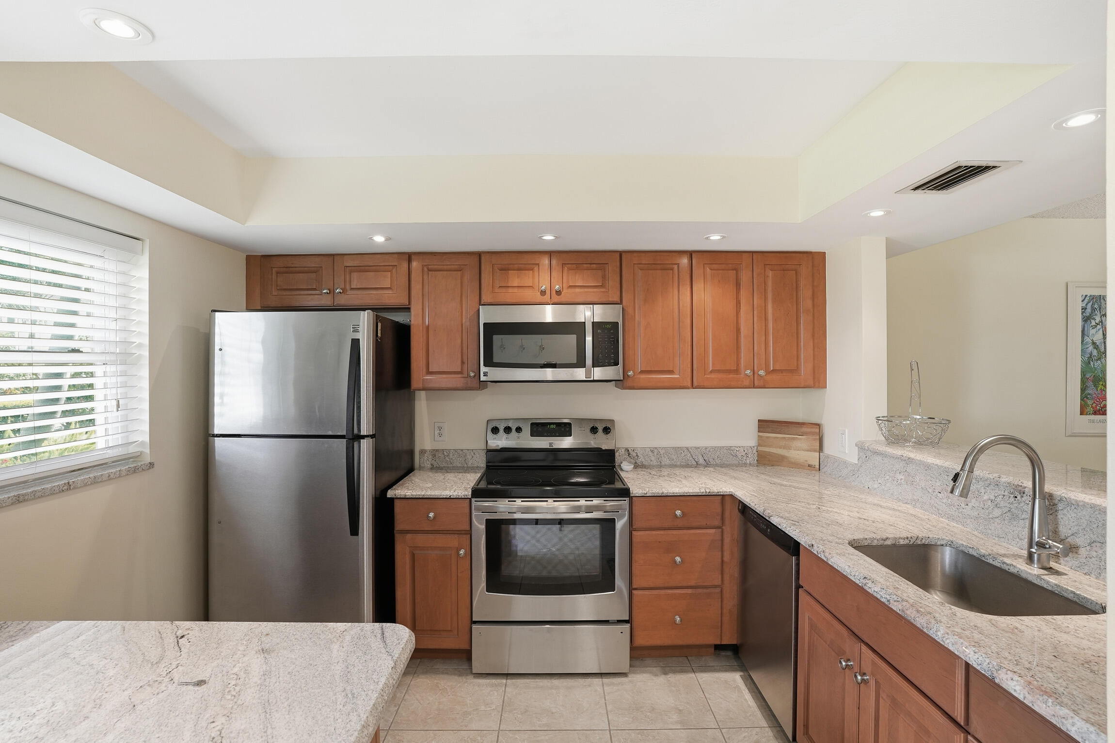 3150 Binnacle Drive, Unit 115 Naples, FL 34103 - Photo 11 of 28 16_3150 binnacle dr unit 115-016