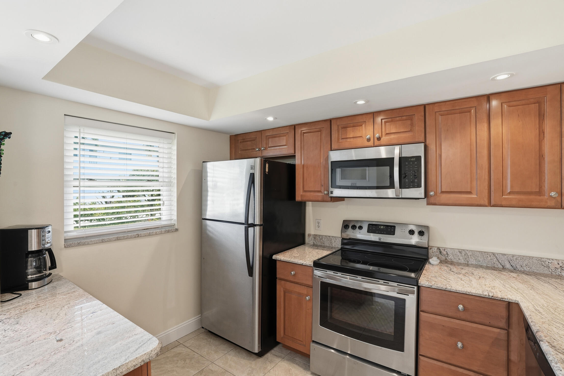 3150 Binnacle Drive, Unit 115 Naples, FL 34103 - Photo 12 of 28 17_3150 binnacle dr unit 115-017