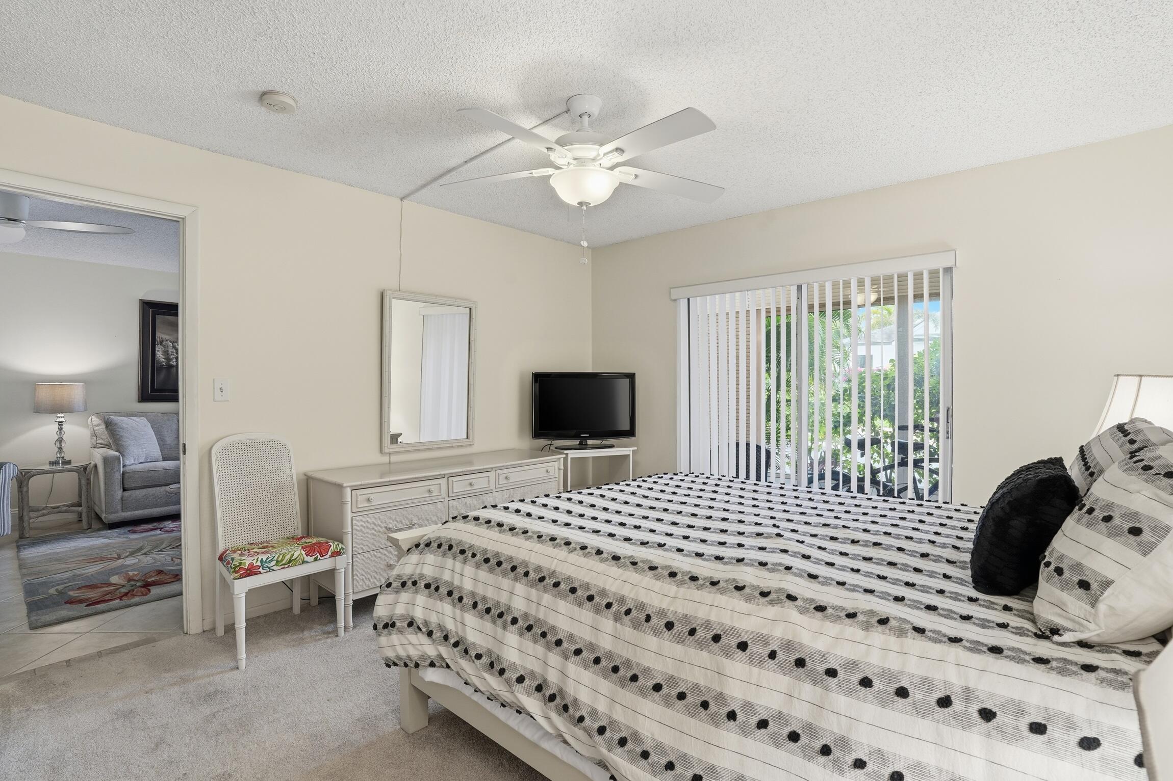 3150 Binnacle Drive, Unit 115 Naples, FL 34103 - Photo 16 of 28 21_3150 binnacle dr unit 115-021