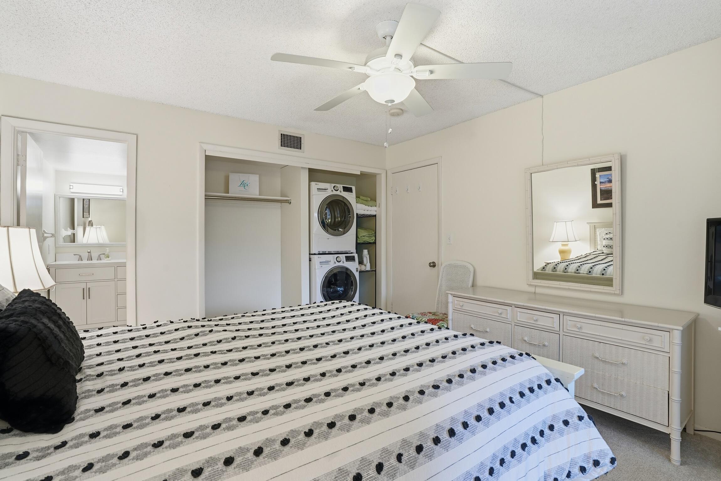 3150 Binnacle Drive, Unit 115 Naples, FL 34103 - Photo 17 of 28 22_3150 binnacle dr unit 115-022