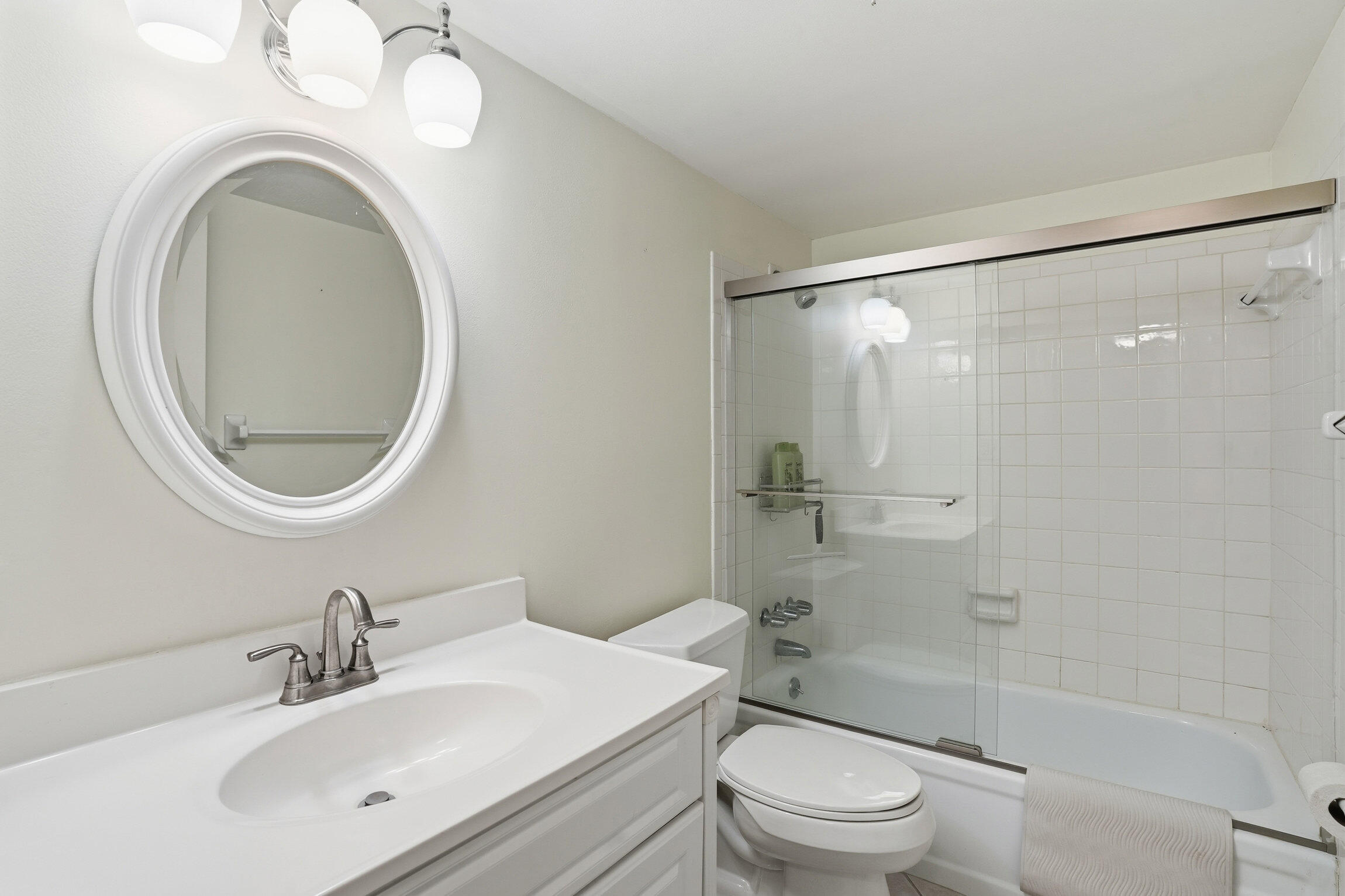 3150 Binnacle Drive, Unit 115 Naples, FL 34103 - Photo 21 of 28 26_3150 binnacle dr unit 115-026