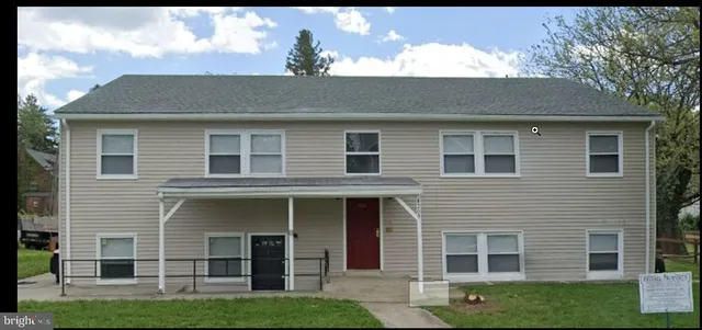 $1,400 | 4209 Ridgewood Avenue, Unit 1, Baltimore, MD 21215