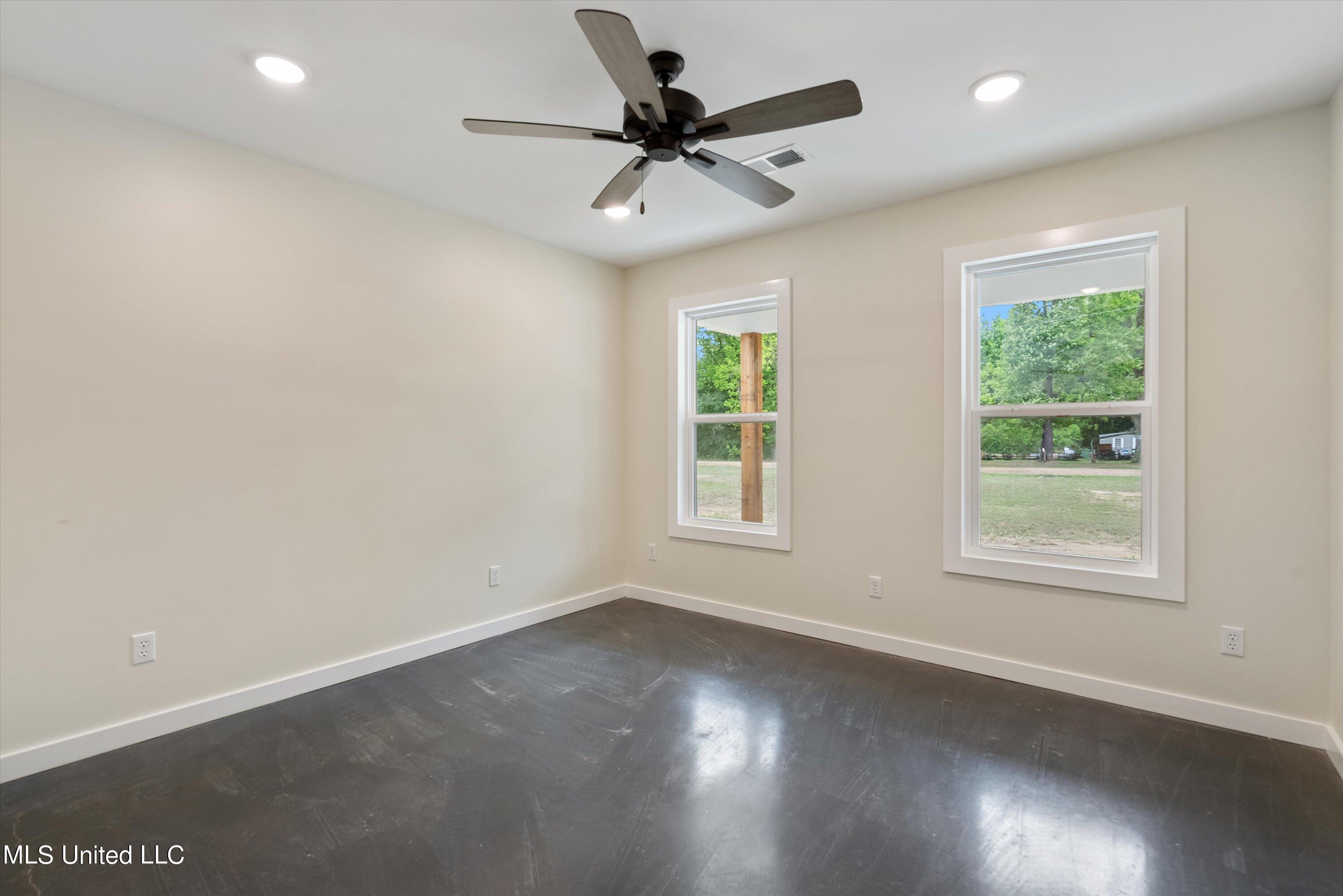 357 Parker Road Pope, MS 38658 - Photo 21 of 29 21-Bedroom 3