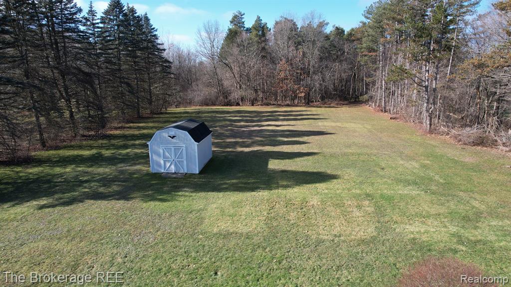 9213 North Clio Road Clio, MI 48420 - Photo 8 of 31