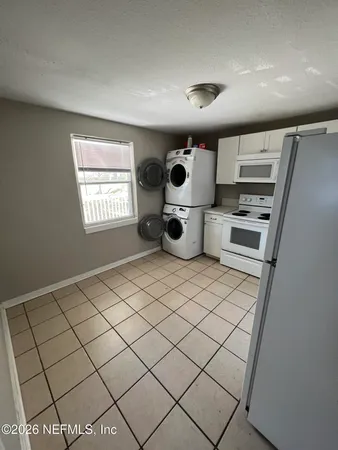 $1,300 | 1653 Sheridan Street, Jacksonville, FL 32207