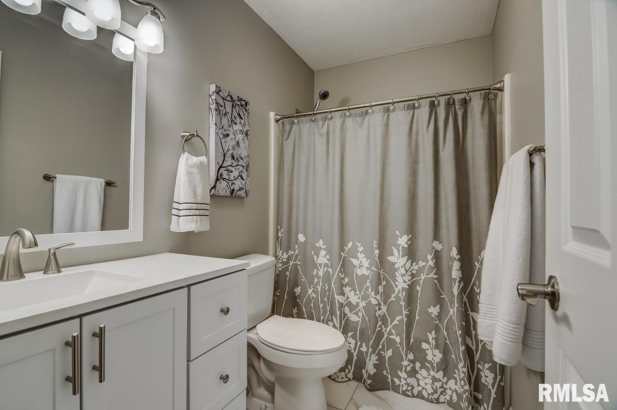 1113 Mildred Court Springfield, IL 62712 - Photo 21 of 33 Gallery Image 21