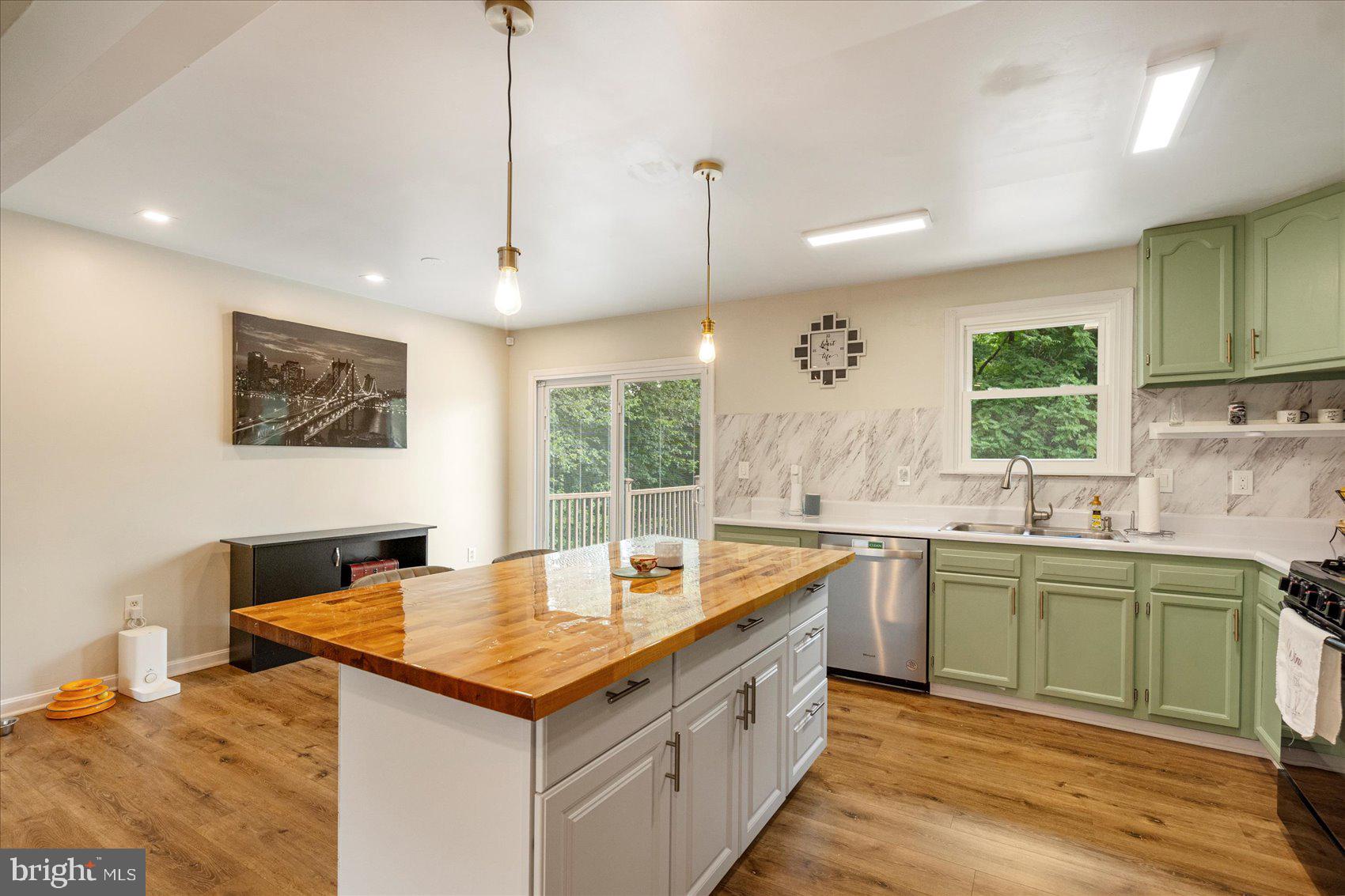 614 Orems Road Essex, MD 21221 - Photo 13 of 41 Kitchen