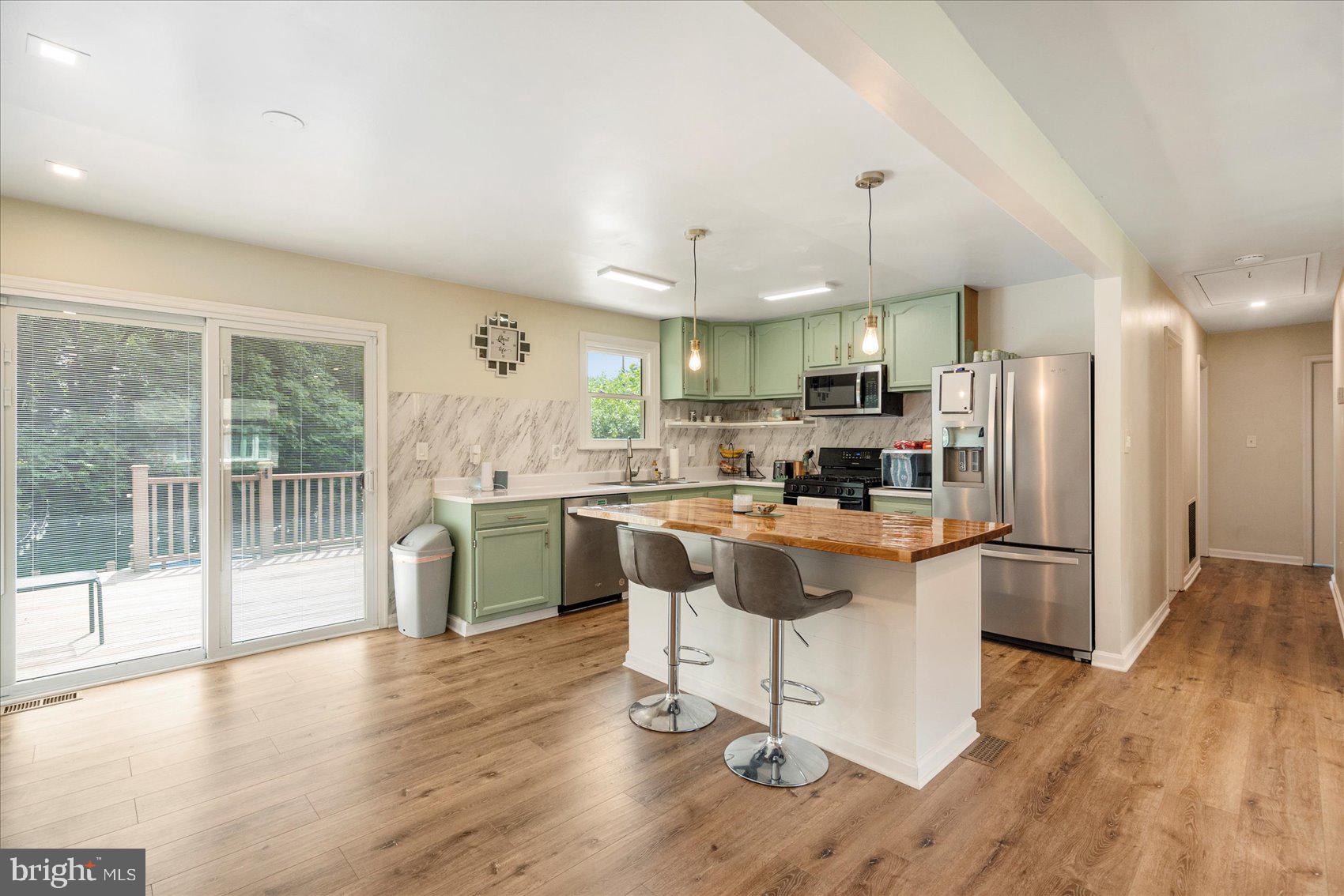 614 Orems Road Essex, MD 21221 - Photo 8 of 41 Kitchen