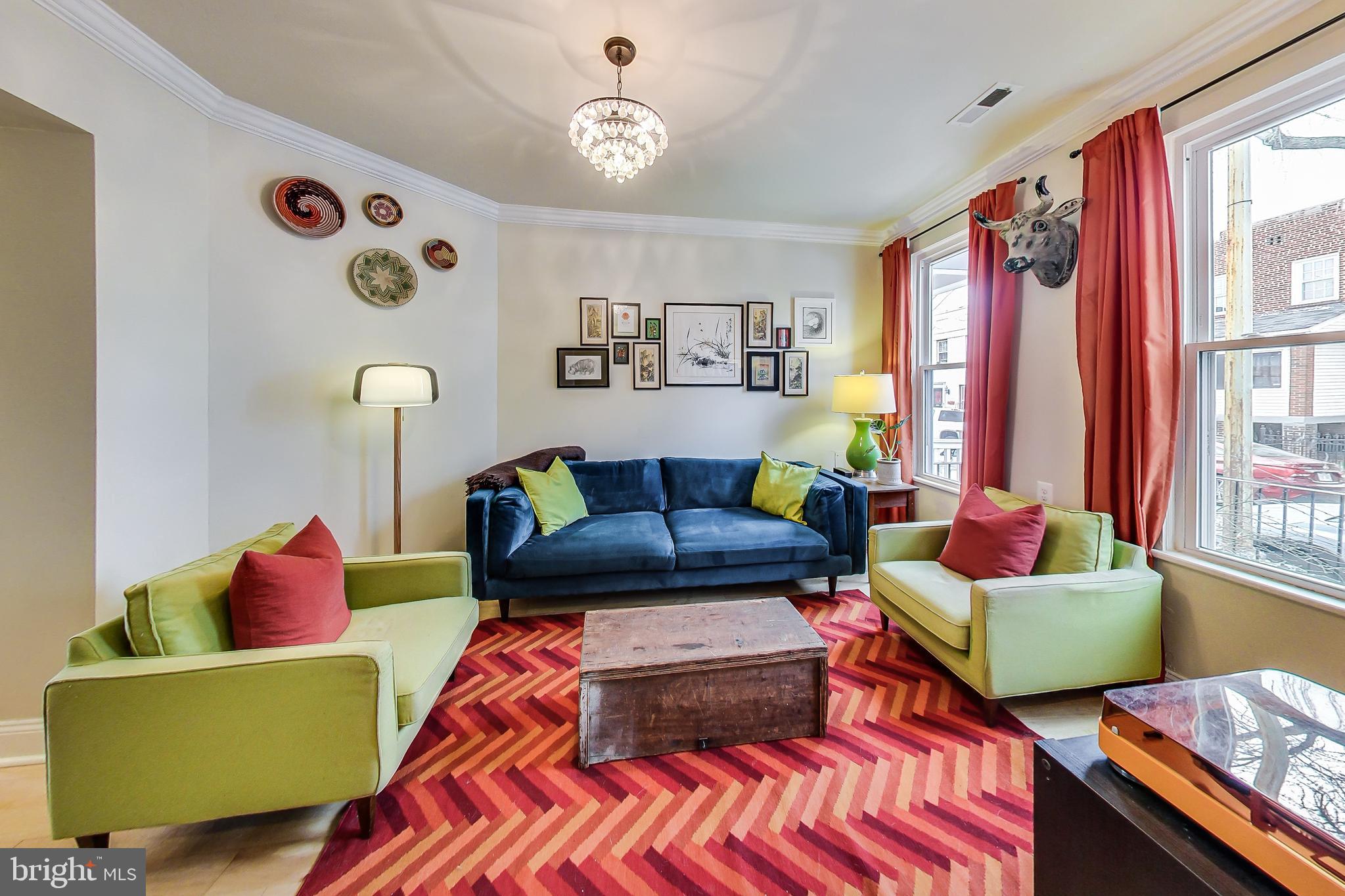1629 Rosedale Street Northeast Washington, DC 20002 - Photo 4 of 32 Large/ open living room