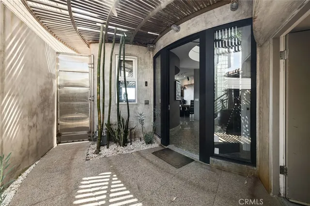 a view of outdoor space with a garden